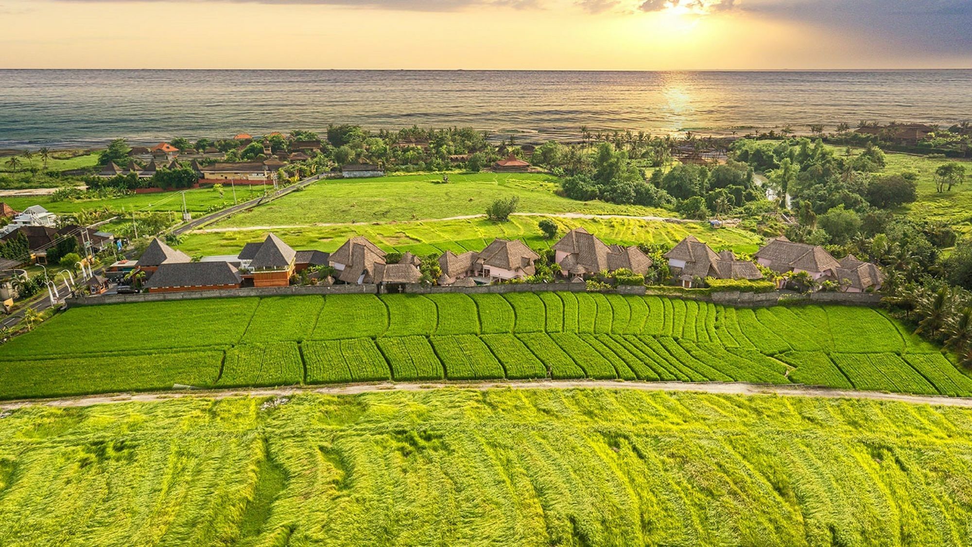 Villa Hacienda Bali Kuta Lombok Exterior foto